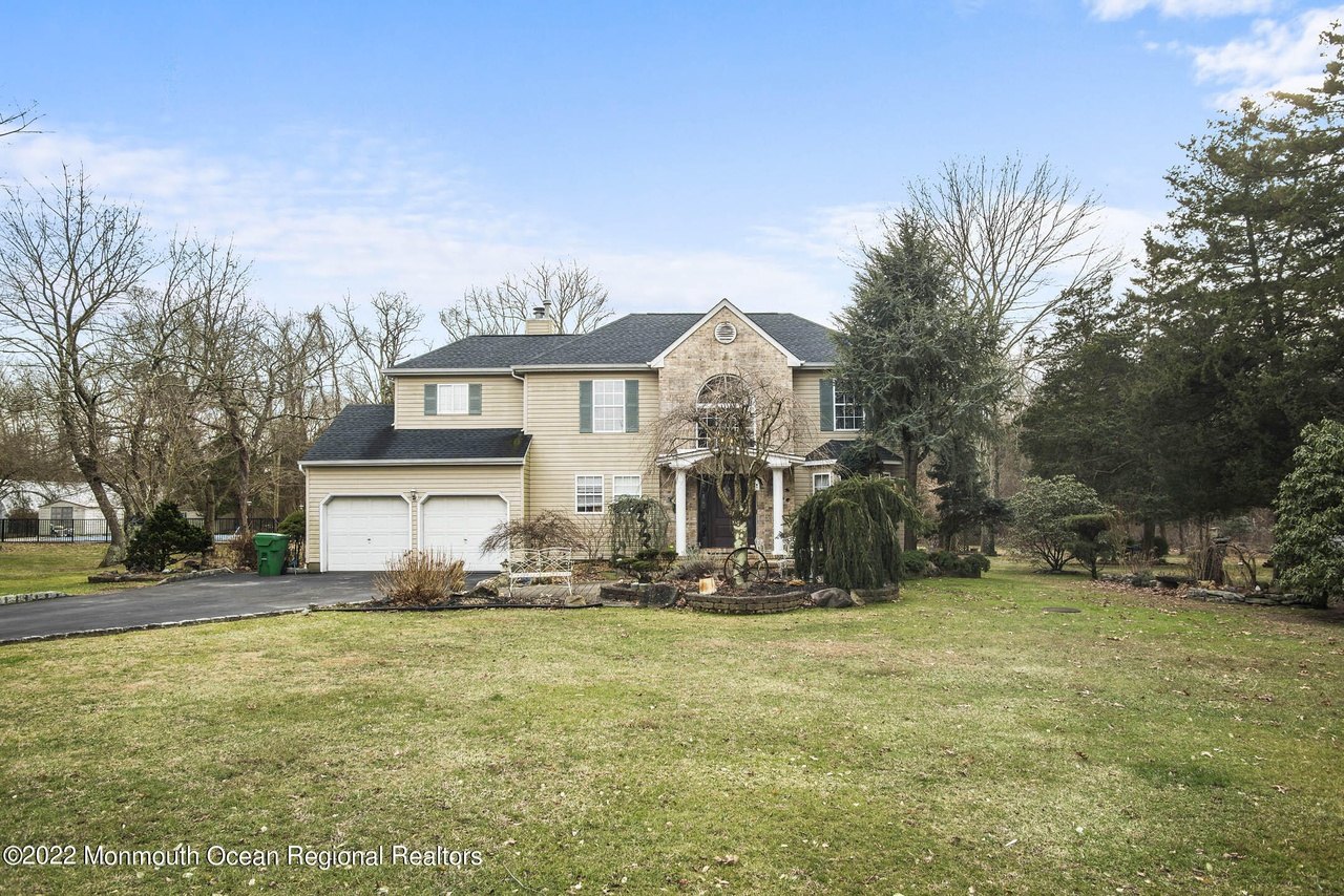 Home at 1054 E. Veterans Highway